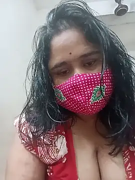 Snapshot of diyadey chatting on 06-20-26, 10:37 diyadey online show from 06-20-26, 10:37