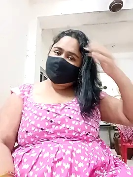 Snapshot of diyadey chatting on 05-10-26, 08:33 diyadey online show from 05-10-26, 08:33
