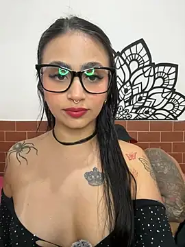 Emily cute777 online show from 03-03-26, 06:09