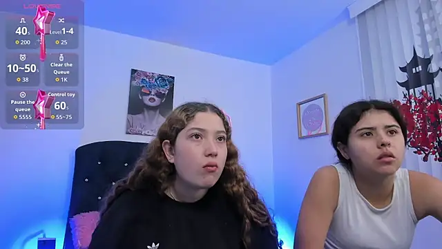 valeria and zoe online show from 03-31-26, 01:46