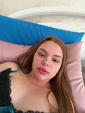 Kitty2490 online show from 03-01-26, 12:49