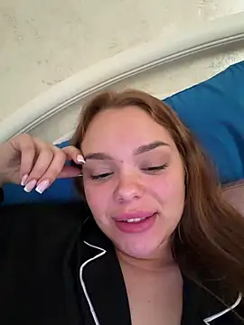 Kitty2490 online show from 02-26-26, 08:14