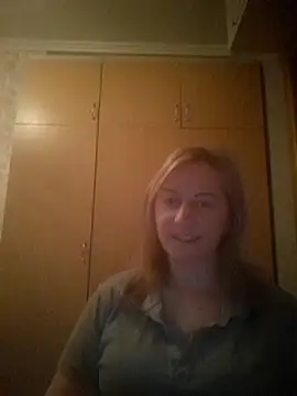 ChristinaYork online show from 04-21-26, 06:47
