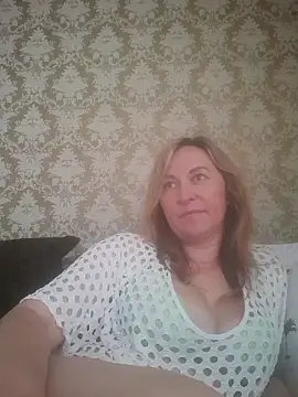 Snapshot of ChristinaYork chatting on 06-04-26, 09:47 ChristinaYork online show from 06-04-26, 09:47