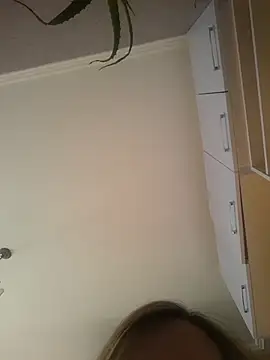 ChristinaYork online show from 04-04-26, 02:45