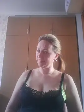 ChristinaYork online show from 05-14-26, 06:54