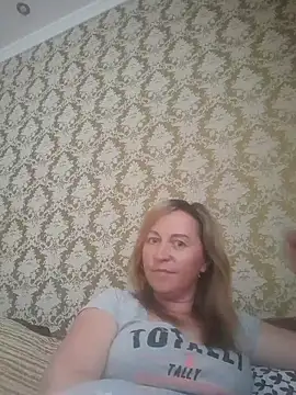 Snapshot of ChristinaYork chatting on 06-16-26, 10:59 ChristinaYork online show from 06-16-26, 10:59