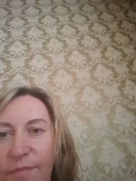 Snapshot of ChristinaYork chatting on 06-09-26, 12:39 ChristinaYork online show from 06-09-26, 12:39