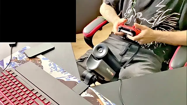 Bickboy95 online show from 07-09-26, 03:11
