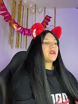 aurora bela online show from 04-01-26, 04:47