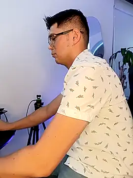 ritzabeth daniel online show from 03-05-26, 02:41