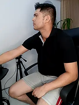 ritzabeth daniel online show from 03-12-26, 02:17