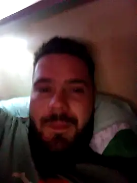 Snapshot of Enzo9911 chatting on 02-26-26, 12:43 Enzo9911 online show from 02-26-26, 12:43