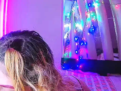 coconu052 online show from 04-11-26, 07:06