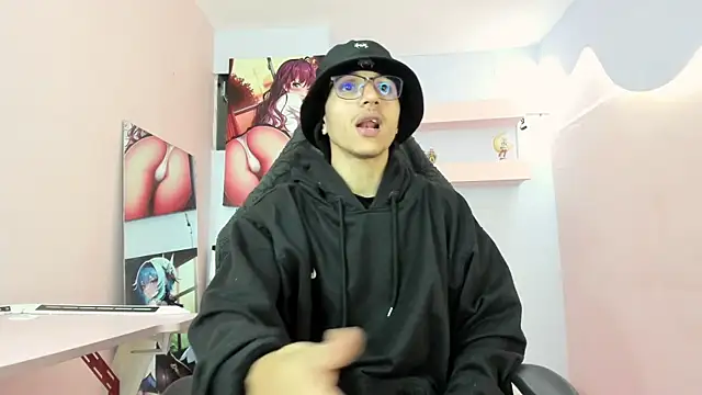 DanteLuxx online show from 05-19-26, 04:41
