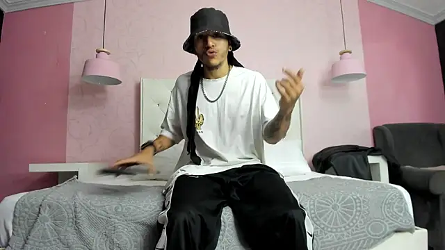 DanteLuxx online show from 04-27-26, 08:07