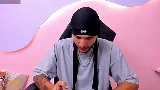 DanteLuxx online show from 04-15-26, 04:07