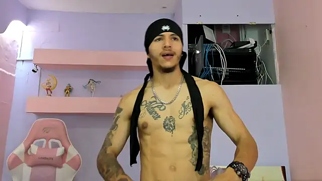 DanteLuxx online show from 04-23-26, 03:35