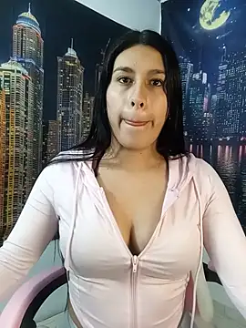 charlottte wh online show from 05-30-26, 09:15