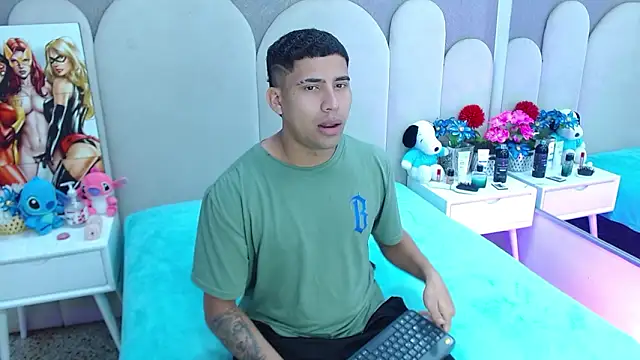 party duo boys online show from 03-06-26, 02:39