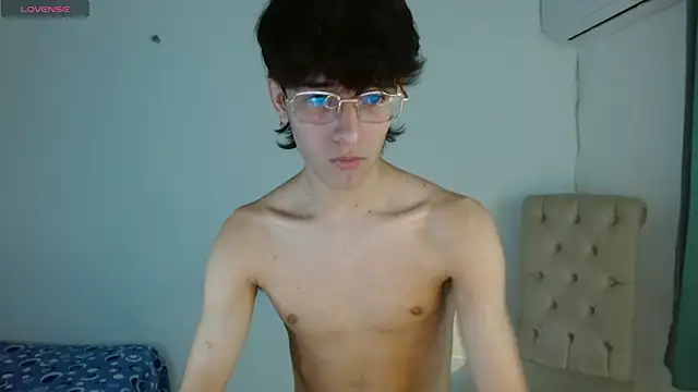 noah millerx online show from 05-06-26, 03:54