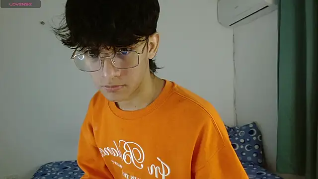 noah millerx online show from 05-03-26, 03:55