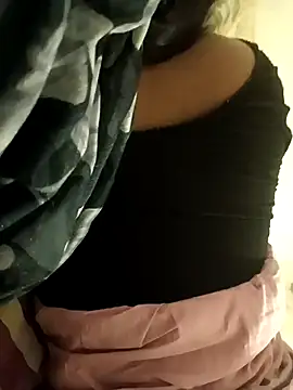 Nude-couple2 online show from 03-26-26, 05:44