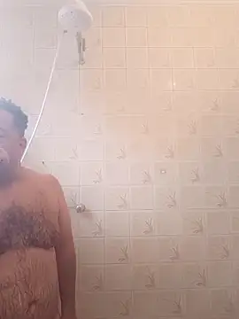 Snapshot of UrsoBissexualPauGrosso chatting on 05-22-26, 02:04 UrsoBissexualPauGrosso online show from 05-22-26, 02:04