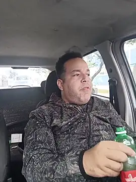 Snapshot of UrsoBissexualPauGrosso chatting on 04-10-26, 06:37 UrsoBissexualPauGrosso online show from 04-10-26, 06:37