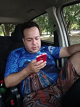 Snapshot of UrsoBissexualPauGrosso chatting on 04-14-26, 05:18 UrsoBissexualPauGrosso online show from 04-14-26, 05:18