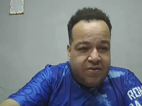 Snapshot of UrsoBissexualPauGrosso chatting on 03-24-26, 06:19 UrsoBissexualPauGrosso online show from 03-24-26, 06:19