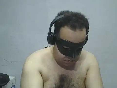 Snapshot of UrsoBissexualPauGrosso chatting on 04-07-26, 01:29 UrsoBissexualPauGrosso online show from 04-07-26, 01:29