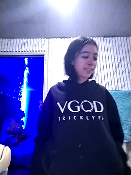 SAMY AND ARI online show from 04-09-26, 10:10