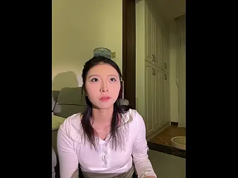 Y--F--LOVE online show from 03-03-26, 12:56