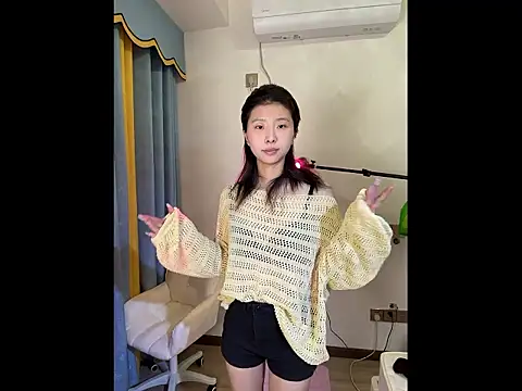 Y--F--LOVE online show from 03-13-26, 03:50