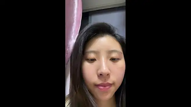 Y--F--LOVE online show from 02-26-26, 04:40