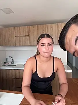 LiamAndEmma online show from 02-27-26, 03:23