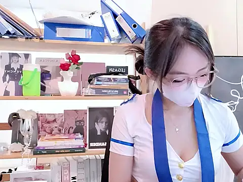 RG Lenalyy online show from 05-15-26, 02:09