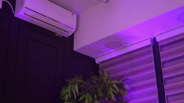 AlessiaNoire online show from 03-18-26, 05:58