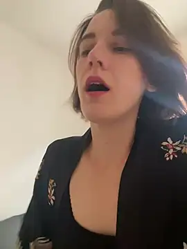 Kamorana online show from 03-10-26, 10:41