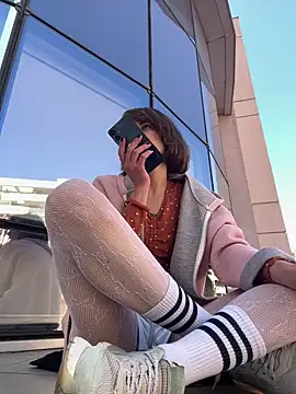 Kamorana online show from 04-07-26, 10:17