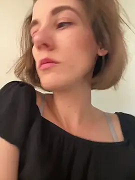 Kamorana online show from 04-17-26, 10:07