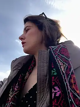 Kamorana online show from 03-11-26, 10:20