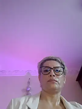 LunaBlaise online show from 04-15-26, 01:04