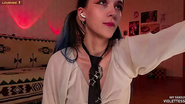 violettess online show from 04-30-26, 05:31