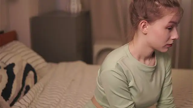 VenaLammo online show from 03-13-26, 01:49