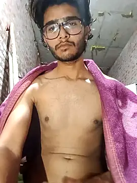 CoralN online show from 03-05-26, 01:57