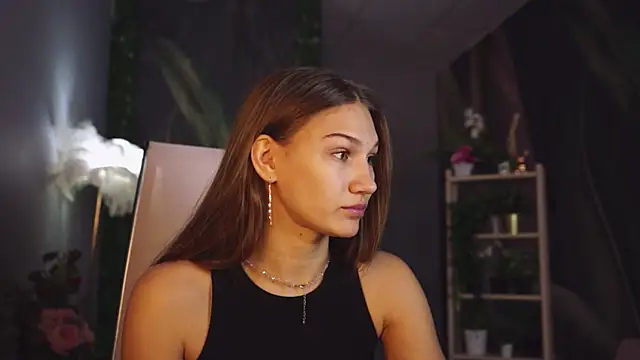 Sweet Emilya online show from 05-18-26, 06:07