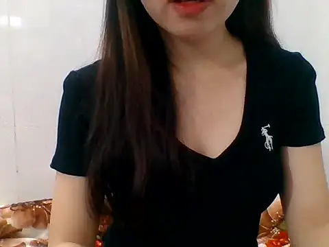 Snapshot of kiraa-007 chatting on 05-23-26, 06:07 kiraa-007 online show from 05-23-26, 06:07