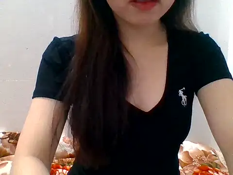 Snapshot of kiraa-007 chatting on 05-27-26, 02:02 kiraa-007 online show from 05-27-26, 02:02